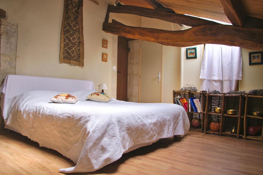 Chez Mamie Et Papi Bed & Breakfast Puynormand Luaran gambar